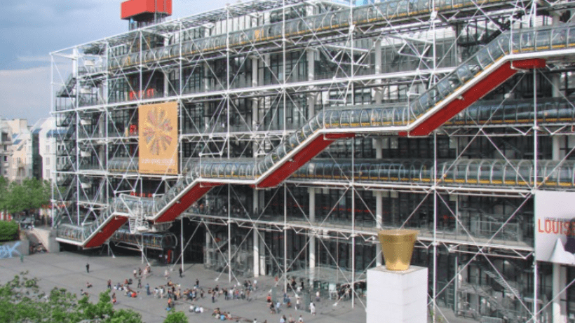 Centre Pompidou : les travailleurs en grève envahissent une réunion du service de l'accueil et de la surveillance