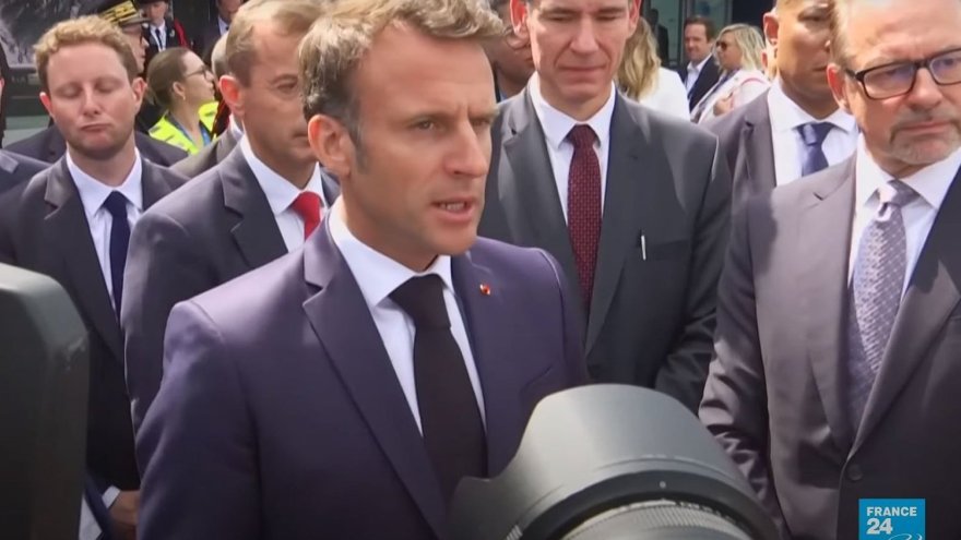 Greenwashing au salon du Bourget : Macron promet 8,5 milliards pour subventionner « l'avion du futur »