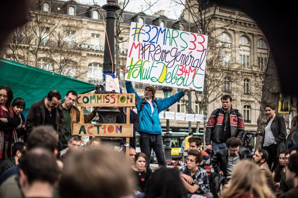 Entre grève générale et « indignation à la française », vers la croisée des chemins