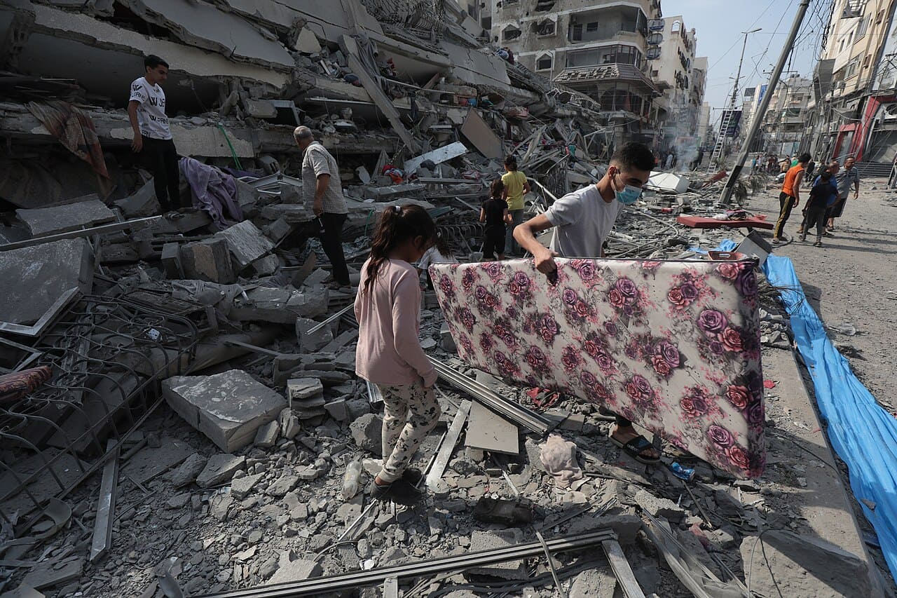Nuit meurtrière : au moins 80 personnes tuées à Gaza par Israël, plus de 5000 morts Palestiniens