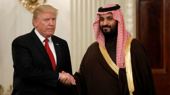 Trump soutient l'Arabie Saoudite après le meurtre par le prince du journaliste Jamal Khashoggi