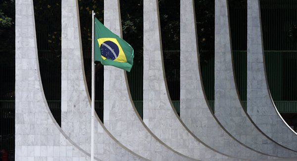 Brésil : les 16 manœuvres putschistes pour manipuler les élections