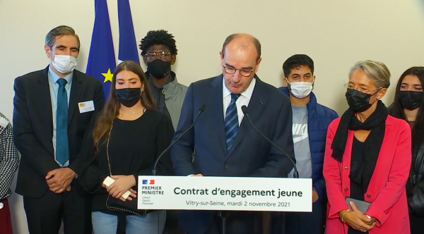 Contrat d'engagement : Macron veut contraindre les jeunes à accepter des jobs précaires