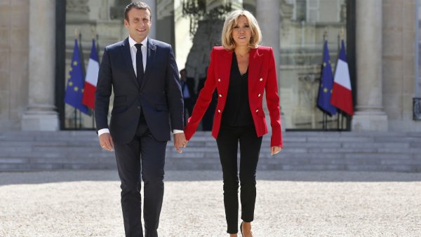 Vie de château pour Brigitte Macron, vie de galères pour les femmes Gilets Jaunes