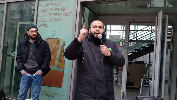 VIDEO. « Si la base ne contrôle pas la grève, on est morts » Anasse Kazib parle cash à Paris Nord