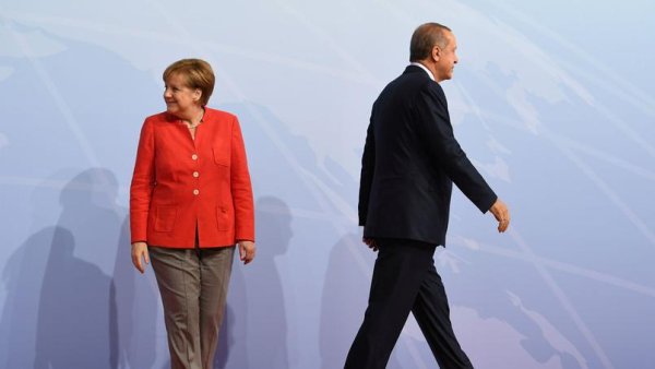 Pour Merkel, l'entrée de la Turquie dans l'Union Européenne, c'est non