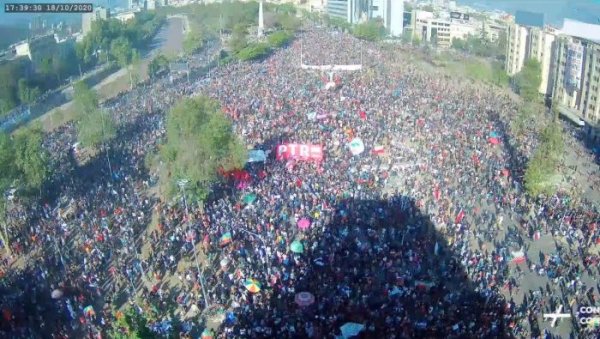Chili. Des milliers de personnes mobilisées dans tout le pays un an après le début de la révolte