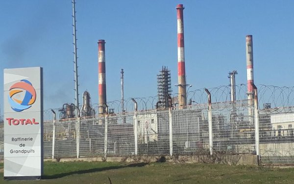 Total envisage la fermeture de la Raffinerie de Grandpuits