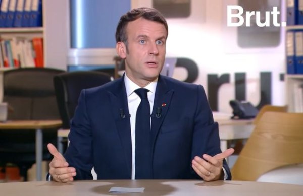 Macron drague la jeunesse pour casser son image de président autoritaire