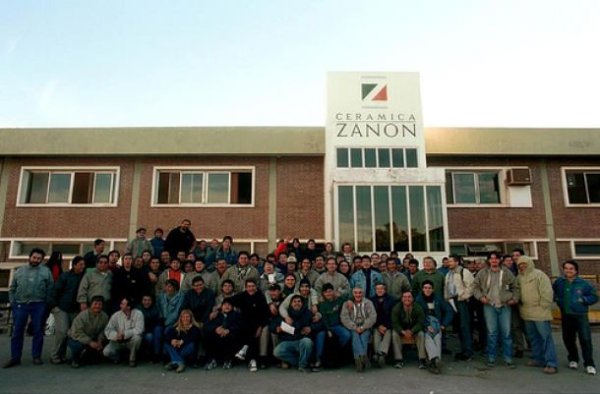 Projection en ligne. L'histoire de l'usine gérée par ses ouvriers depuis 18 ans en Argentine