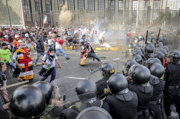 Pérou. Après la grève générale, la mobilisation peut-elle renverser le gouvernement de Dina Boluarte ?