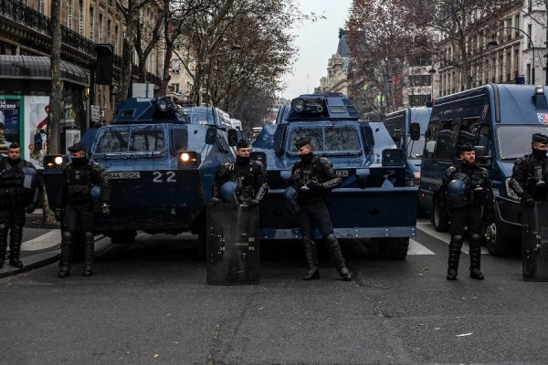 [PHOTOS] Gilets Jaunes. Paris bloque ses boulevards