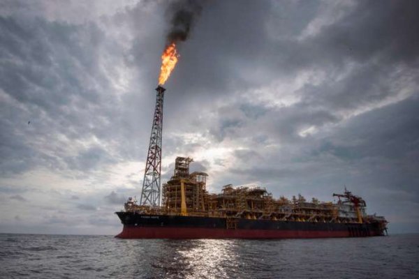 Compagnies pétrolières et écologie : bonne pour l'image, gênante pour les profits