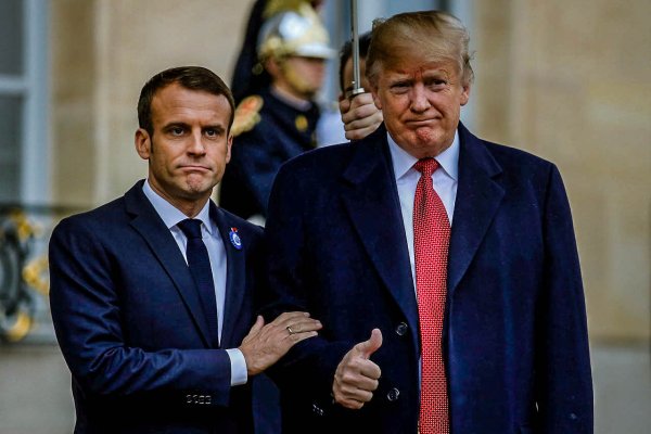 Iran-Etats Unis. Macron s'aligne complètement derrière la politique agressive de Trump 