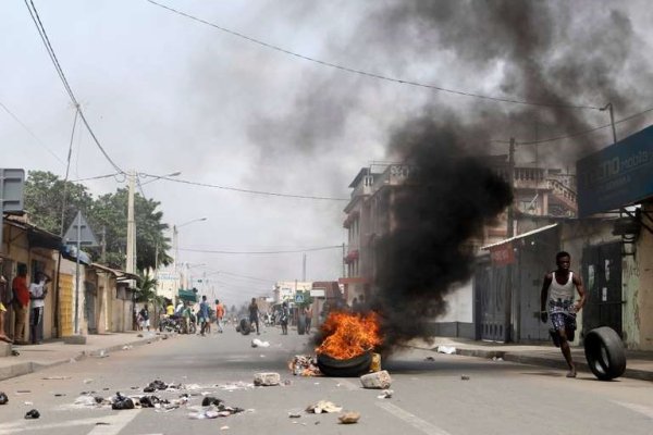 Gnassingbé, le président-dictateur togolais ami de Paris, assassine des manifestants