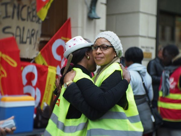 Victoire des grévistes du palace Hyatt contre les ordonnances Macron
