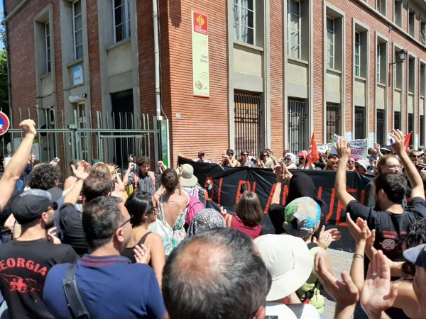 Toulouse. Grève du bac : 800 profs en AG, la grève reconduite !